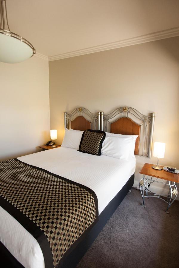 Southgate Motel Shepparton Bagian luar foto