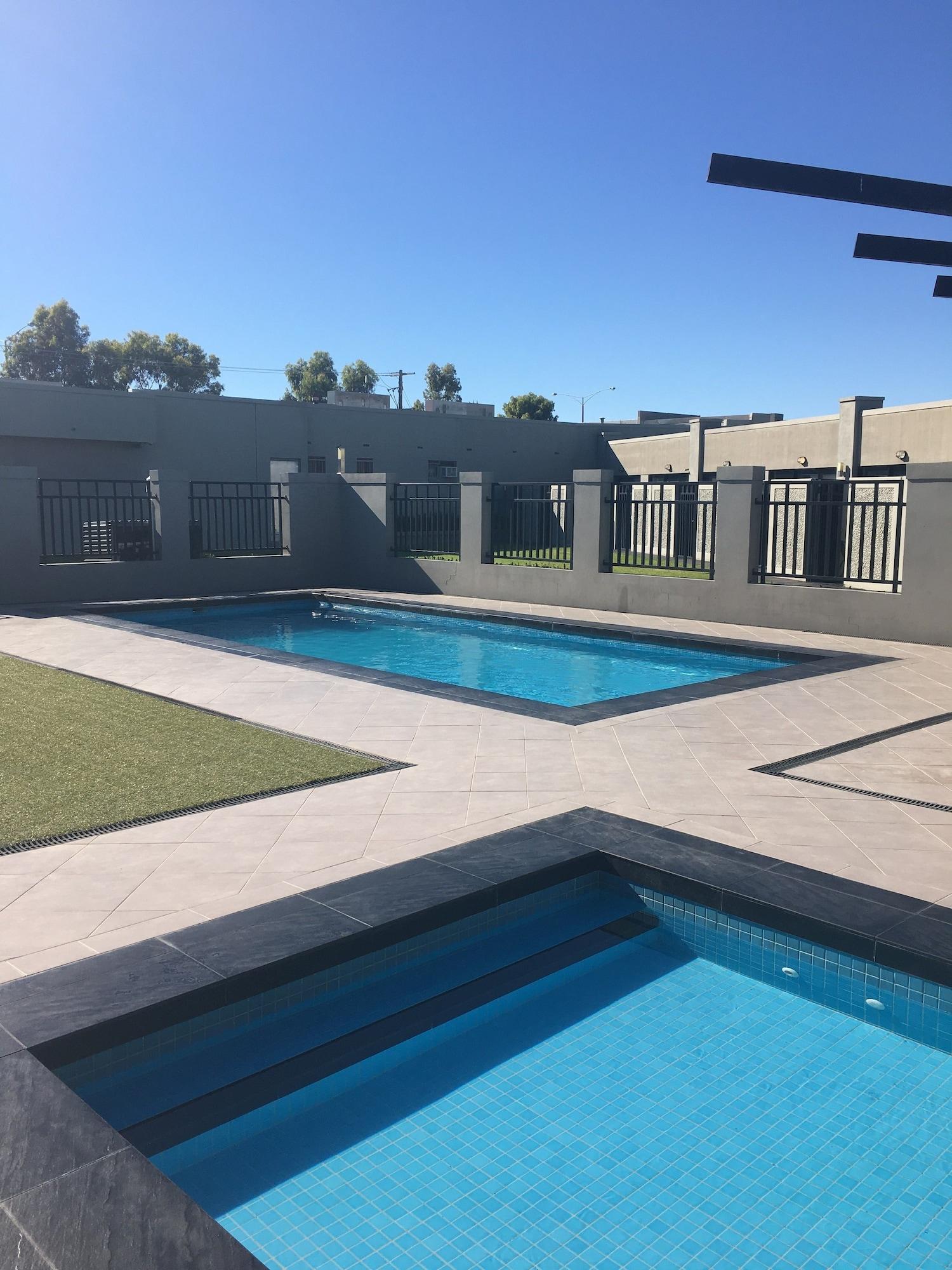 Southgate Motel Shepparton Bagian luar foto